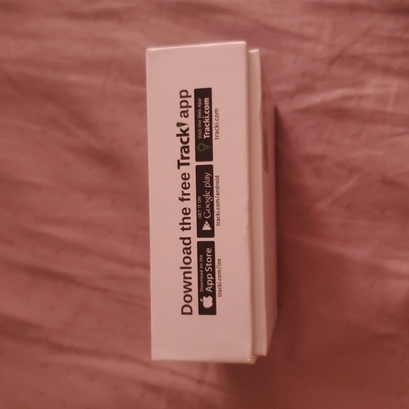 Tracki Tracking Device NIB - Picture 2 of 3